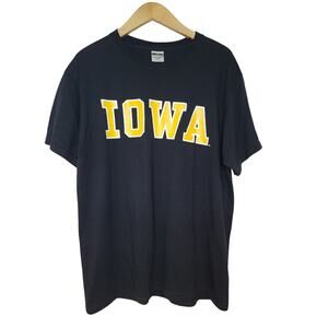 Jerzees IOWA Hawkeyes college t-shirt sz large